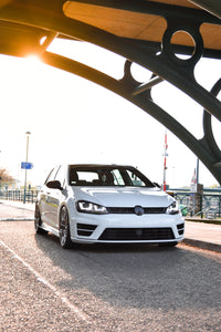 APEC Style GOLF R MK7 Carbon Grill